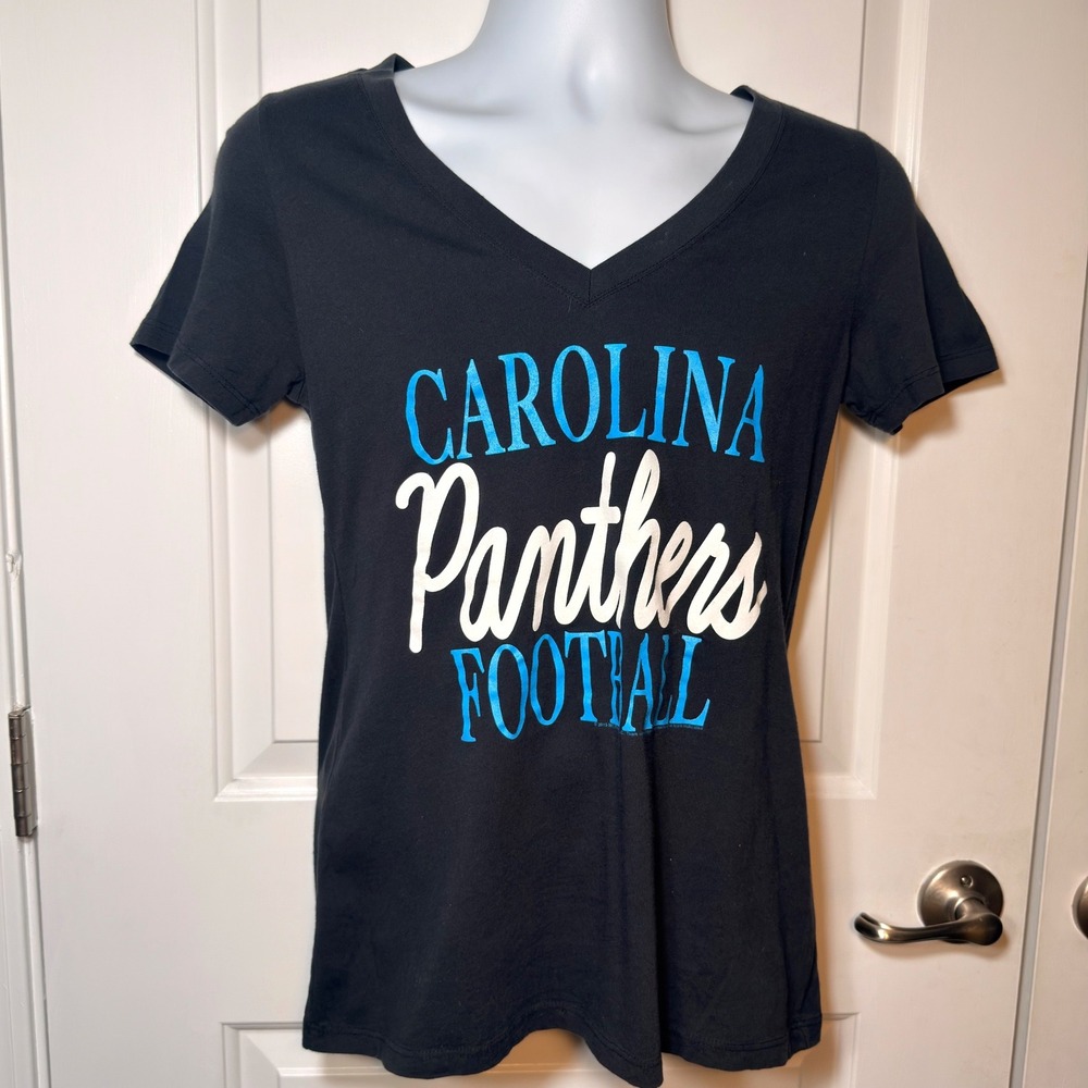 Carolina Panthers Football Womens Large V-Neck Graphic T-Shirt Black Junk Food
